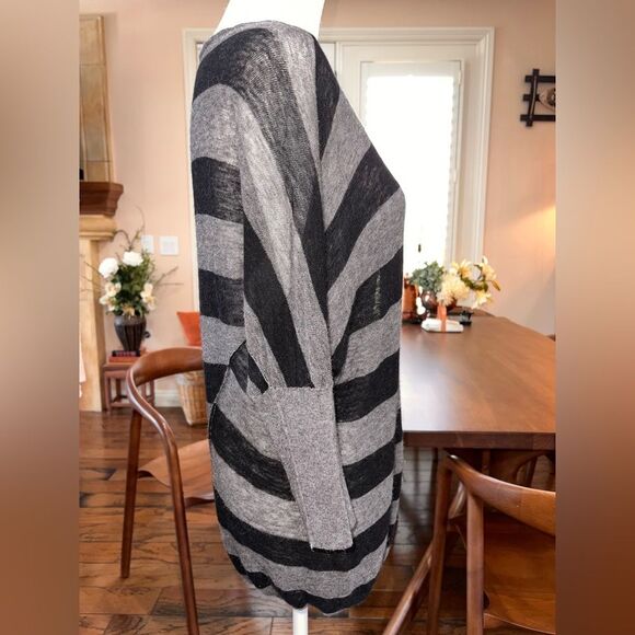 Vince Wool Silk Alpaca Stripe Sheer Dolman Tunic Sweater M Gray Black Boho - Picture 4 of 6